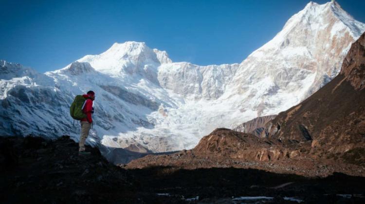 Best Season for manaslu circuit trek cover